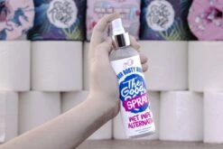 Your Booty Buddy - The Good Roll Toiletpapier Spray 200ml | SPRAY - WIPE - FLUSH 10 Your Booty Buddy - The Good Roll Toiletpapier Spray 200ml | SPRAY - WIPE - FLUSH -Huishoudelijke Benodigdheden Winkel 1200x800 36