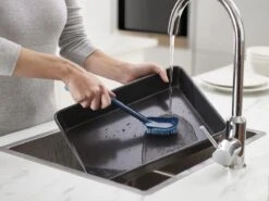 Joseph Joseph CleanTech Afwasborstel En Schrobber Set - Kunststof 11 Joseph Joseph CleanTech Afwasborstel En Schrobber Set - Kunststof -Huishoudelijke Benodigdheden Winkel 1200x899 11