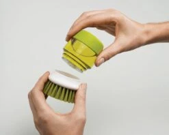 Joseph Joseph Afwasborstel Palm Scrub - Incl Houder - Grijs 15 Joseph Joseph Afwasborstel Palm Scrub - Incl Houder - Grijs -Huishoudelijke Benodigdheden Winkel 1200x964 1