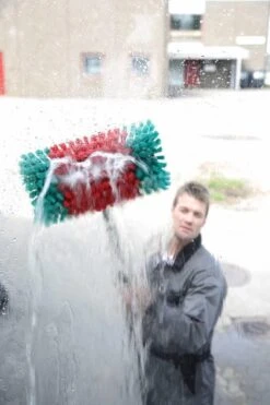 Vikan 524752 Hoekborstel Met Watertoevoer High/Low 280mm Zacht/Gespleten Haren 18 Vikan 524752 Hoekborstel Met Watertoevoer High/Low 280mm Zacht/Gespleten Haren -Huishoudelijke Benodigdheden Winkel 799x1200 10