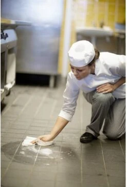 Poetsrol Tork M2 121206 2-laags - 20cm X 160m - 6 Rollen -Huishoudelijke Benodigdheden Winkel 812x1200 1